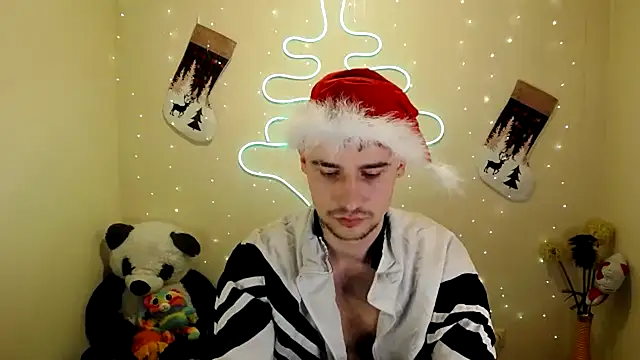 Snapshot of Mike_severi2 chatting on December 15, 3:31 pm Mike severi2 online show from December 15, 3:31 pm
