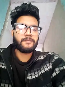 ModestZucchini65 online show from December 4, 5:36 am