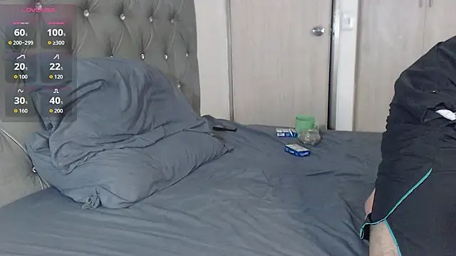 maxi rogger18 online show from October 21, 3:42 am