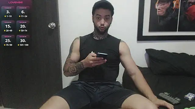 maxi rogger18 online show from March 20, 2:51 am