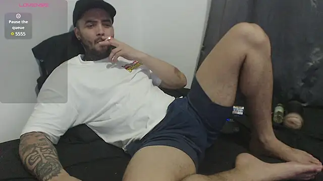 maxi rogger18 online show from December 30, 11:28 pm