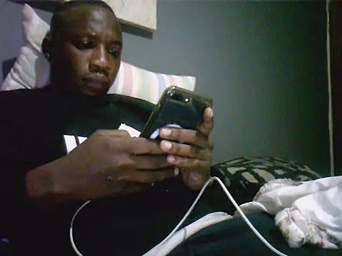 TheeRealShow online show from November 4, 1:17 am