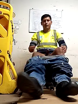 mateoliamcorea online show from March 30, 10:49 am