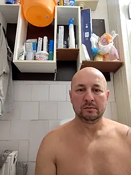 intx800 online show from December 17, 3:14 am