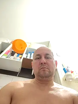 intx800 online show from April 18, 7:58 pm