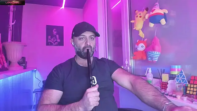 MAGABEAR077 online show from December 6, 8:18 pm