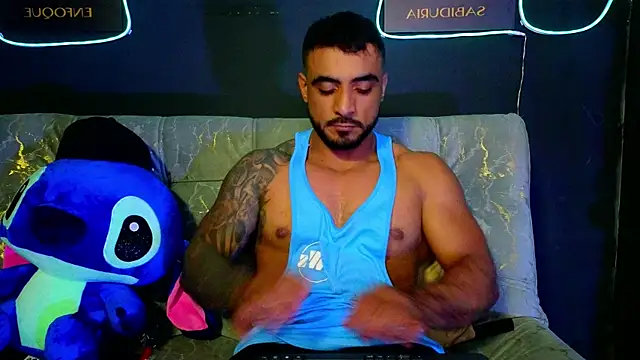 ERIC HARRISON online show from November 19, 2:00 am