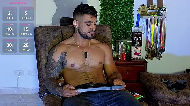 ERIC HARRISON online show from March 10, 1:21 pm