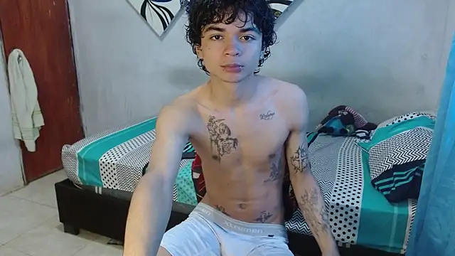 Lovebeng  online show from February 21, 4:41 pm