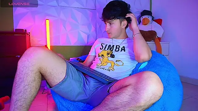 santyago taylor online show from September 29, 6:48 pm