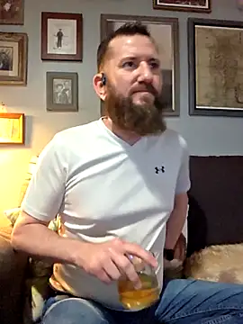 Icebearsticlese online show from April 4, 3:47 am