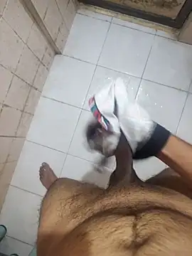 virginat32 online show from February 12, 12:22 pm