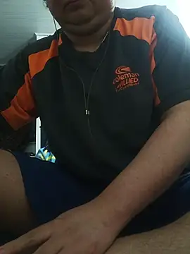 beautiful hands  online show from March 29, 6:57 am