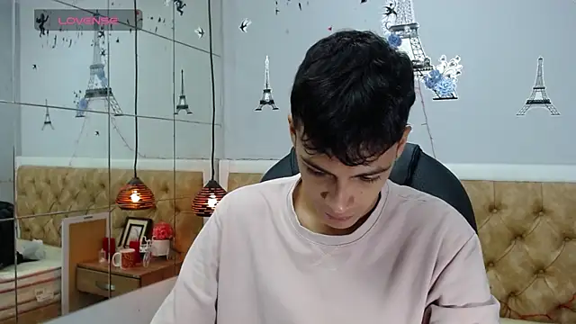 SkinnyBoy  online show from December 29, 12:23 pm