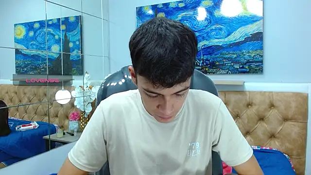 SkinnyBoy  online show from November 16, 1:13 pm