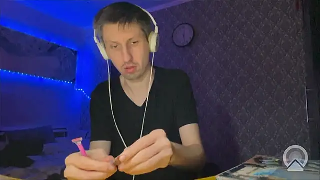 Aki-Laky online show from January 14, 7:28 pm