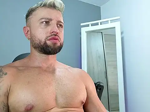 OwenMaximus814 online show from March 14, 5:42 pm