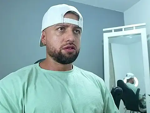 OwenMaximus814 online show from March 12, 8:27 pm