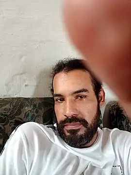 Snapshot of taylorWiiz chatting on December 2, 7:58 pm taylorWiiz online show from December 2, 7:58 pm
