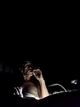 coolbrease10 online show from October 17, 5:11 am