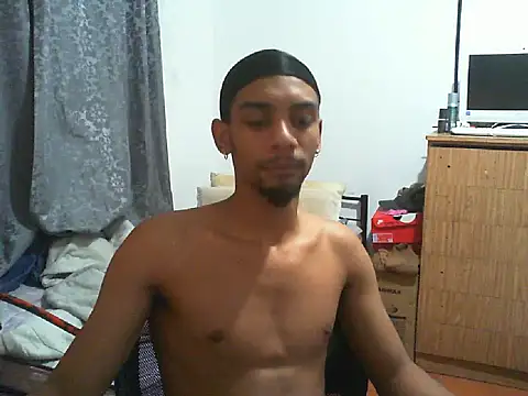 29YOURZ 28  online show from February 24, 7:36 pm