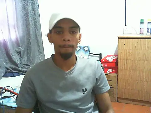 29YOURZ 28  online show from January 19, 12:29 pm