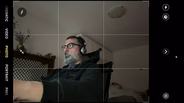 aijeff online show from January 8, 9:20 pm