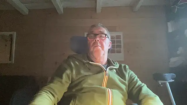 lelohop online show from October 29, 7:33 am