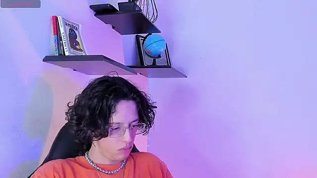 manu vera online show from November 20, 3:06 am