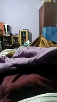 youngbull 21delhi online show from December 31, 8:15 am