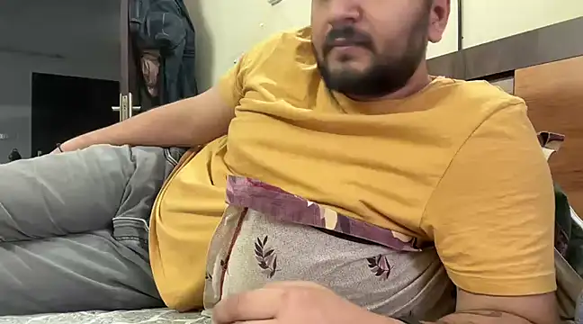 gauravgay93 online show from March 9, 1:04 pm