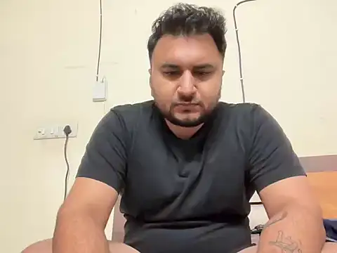 gauravgay93 online show from January 30, 3:40 pm