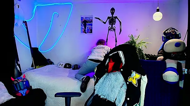 twink sebas  online show from November 4, 3:40 am