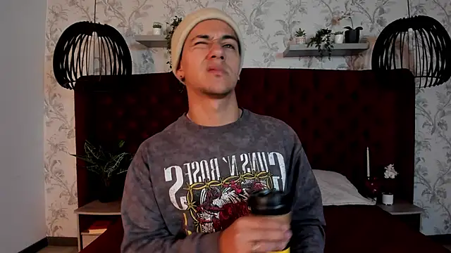 Andy Joy  online show from January 13, 11:36 am