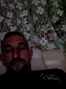 Nagyfarku39 online show from February 12, 10:05 pm