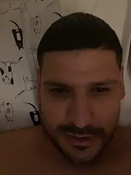 Insaneskillzz69 online show from April 2, 10:01 am