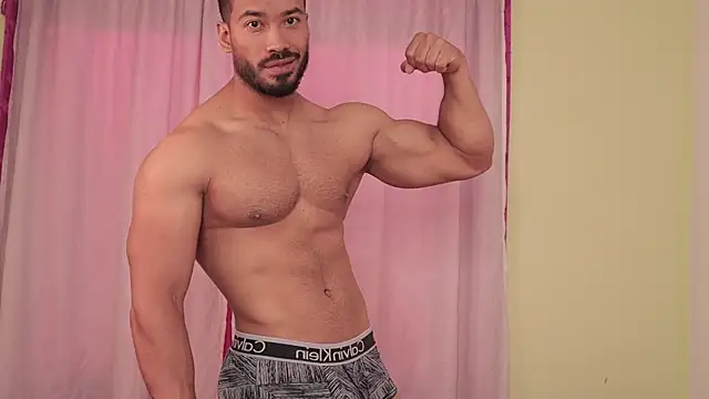 freddsexxx online show from February 3, 12:36 pm