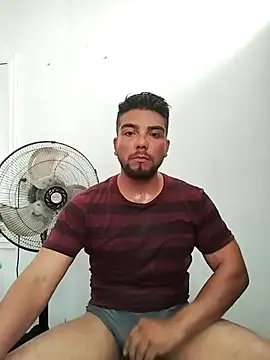 alfredyy55 online show from September 8, 8:52 pm