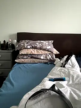 maturemale2024 online show from October 15, 3:52 pm