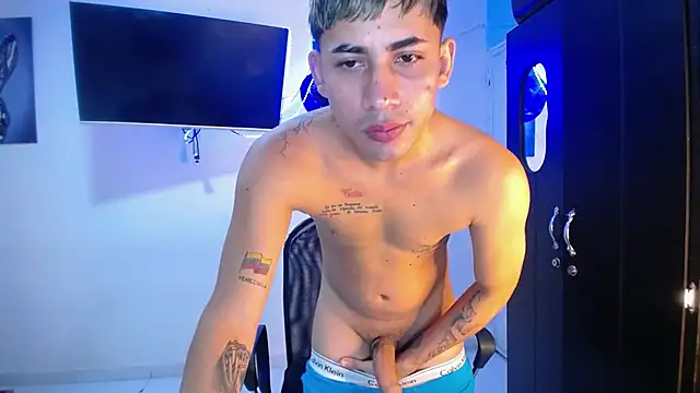boy latino sex online show from October 29, 10:29 am