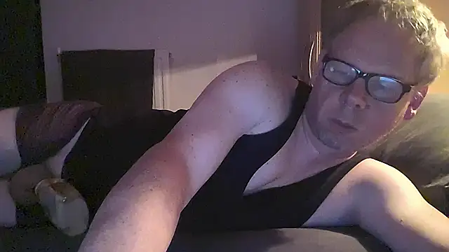 Snapshot of kinkyslet8 chatting on September 25, 6:40 pm kinkyslet8 online show from September 25, 6:40 pm