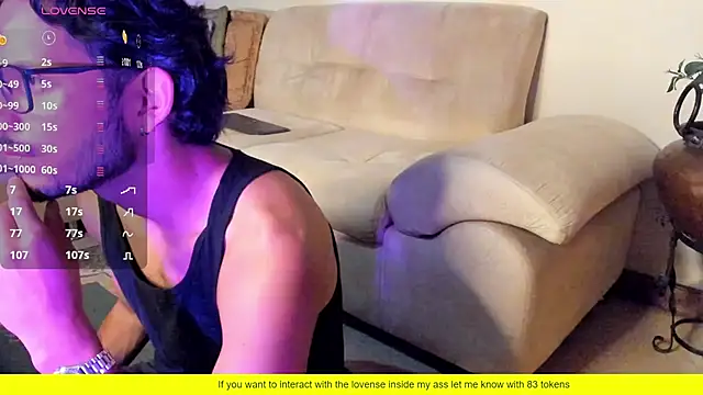 Nicholasrodrii online show from February 7, 11:24 pm