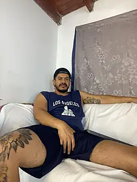 AndresSmith   online show from June 15, 6:55 pm