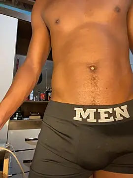 Leosilvaj1 online show from April 18, 1:29 am