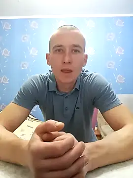 Snapshot of serhii19791 chatting on February 3, 8:03 pm serhii19791 online show from February 3, 8:03 pm