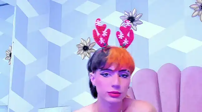 KylieMonnett online show from December 5, 2:42 am