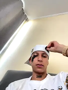 XMANSEXYCART online show from November 18, 8:45 pm