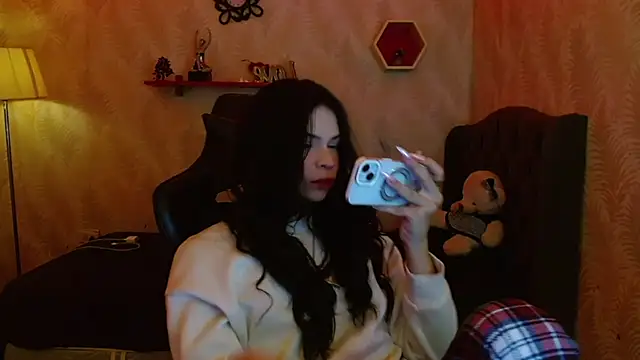 andy bell x online show from October 12, 5:34 am