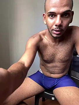 noahmarins online show from March 28, 4:18 pm