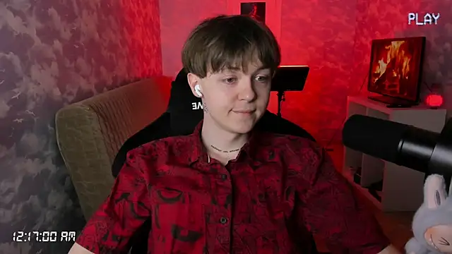 charonbaby1 online show from October 21, 9:17 pm